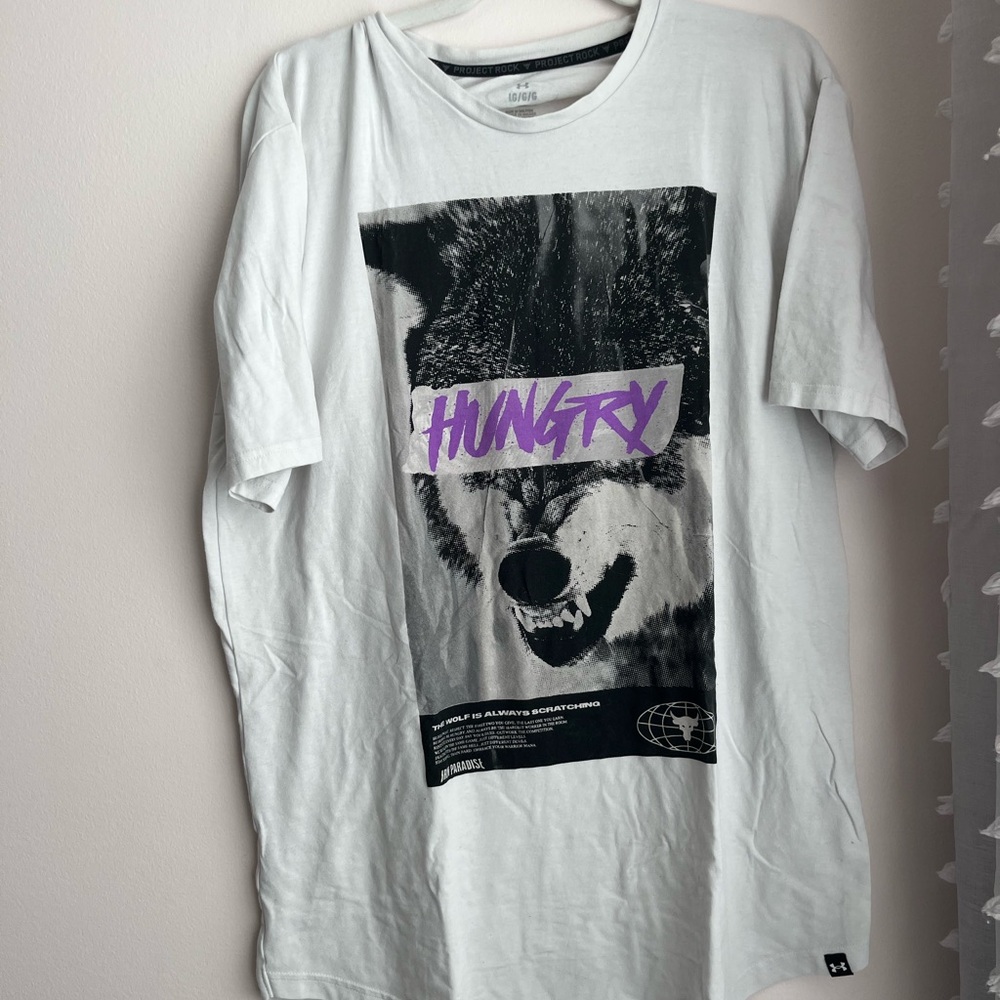 under-armor graphic t-shirt
